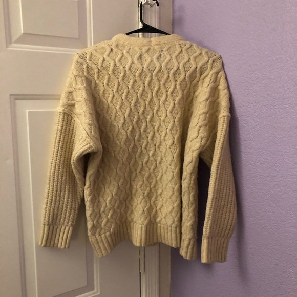 American eagle button cardigan - Picture 3 of 5